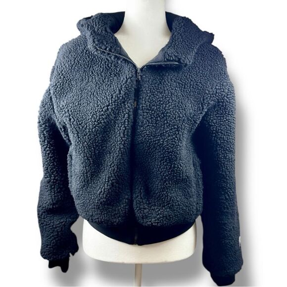 Fabletics Black Sherpa Bomber Jacket Sz M - Picture 1 of 11